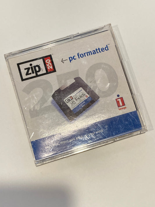 ZIP Disk Drive 250 MB Iomega