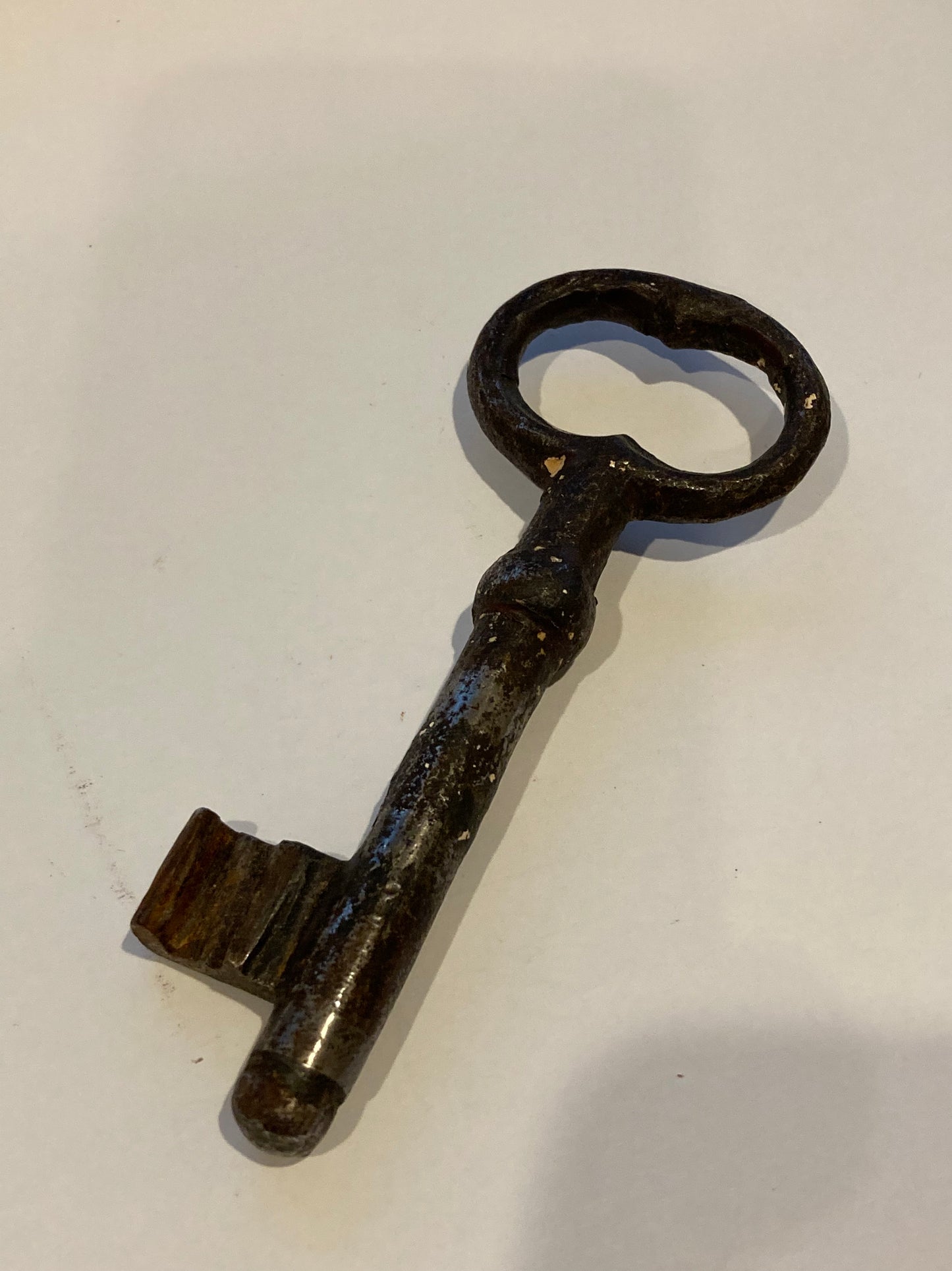 Vintage French Key