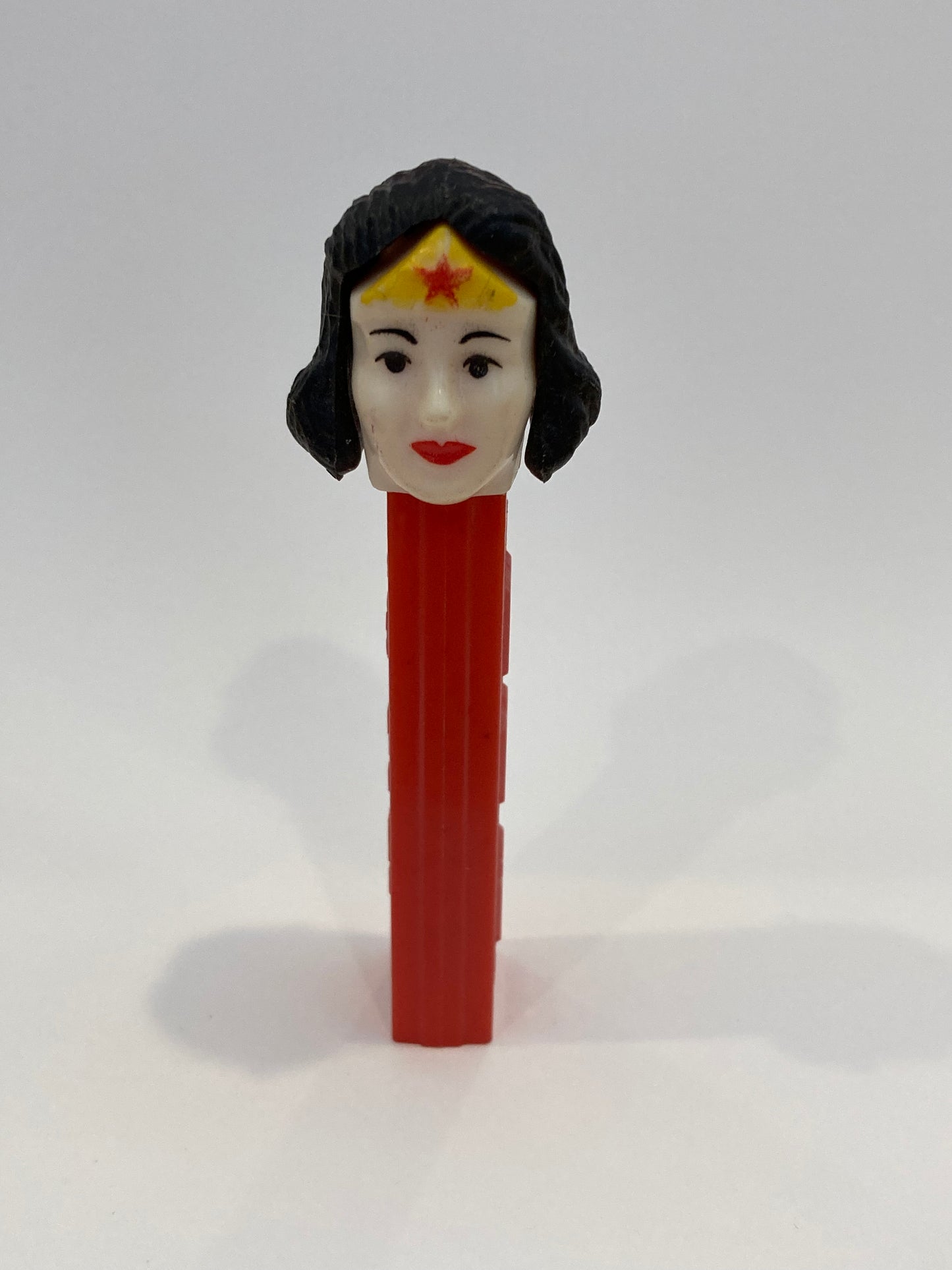 Vintage 1997 Wonder Woman PEZ Dispenser.